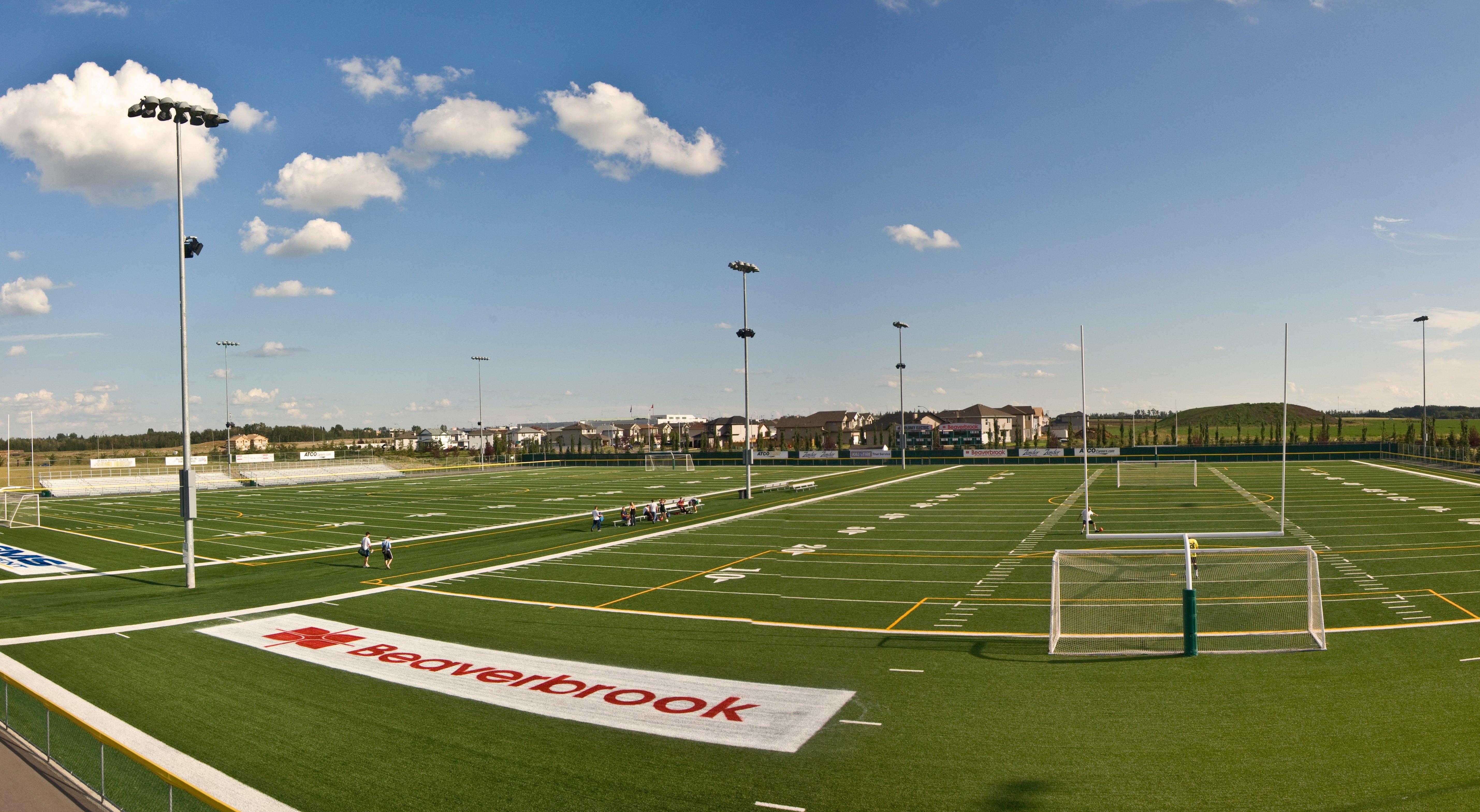 فندق هوليداي إن إكسبريس آند سويتس سبروس جروف - ستوني بلاين Spruce Grove المظهر الخارجي الصورة